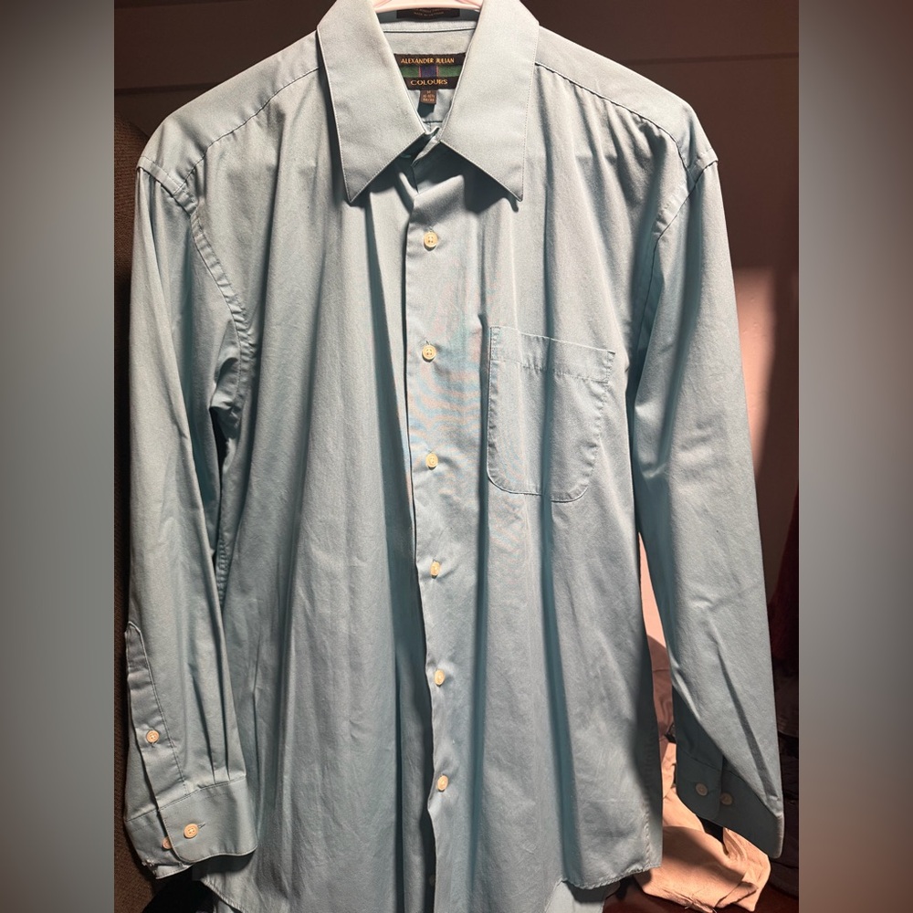Alexander Julian Light Blue Men’s Dress Shirt - Medium